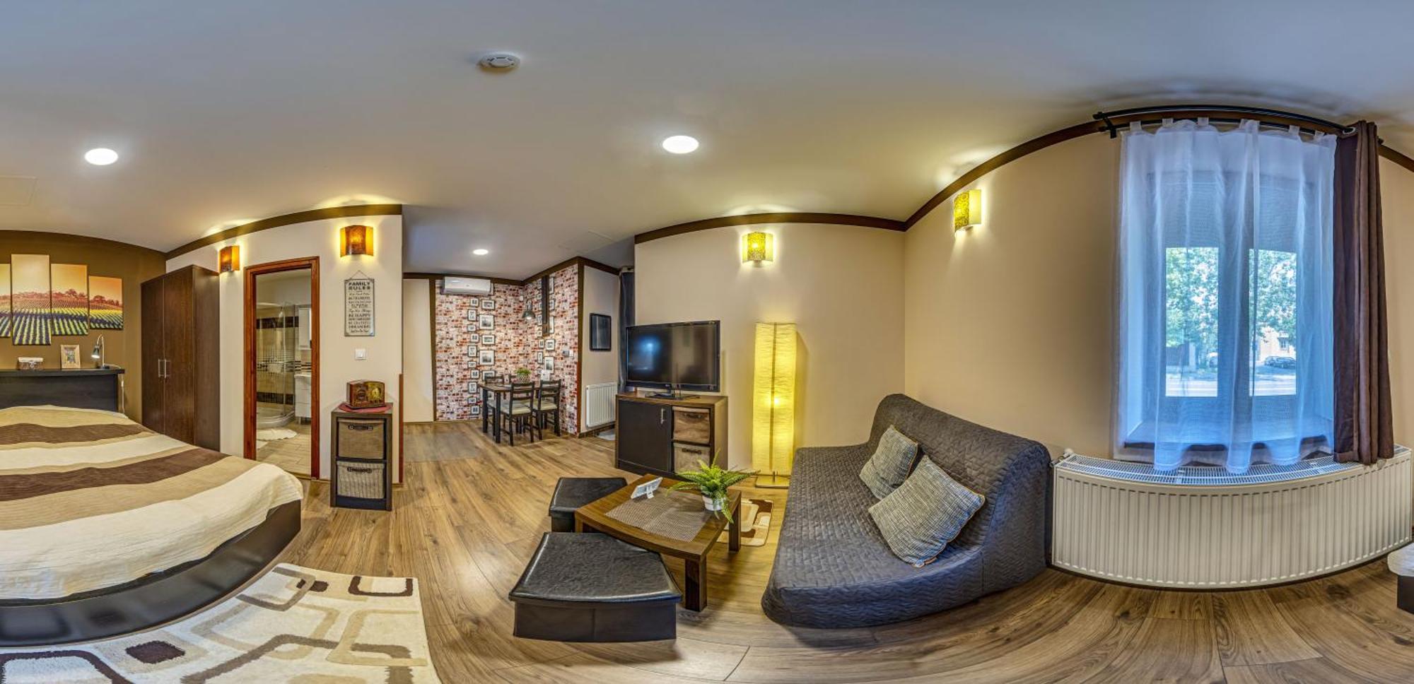 페치 Napraforgo Wellness Haz Es Panzio B&B 외부 사진